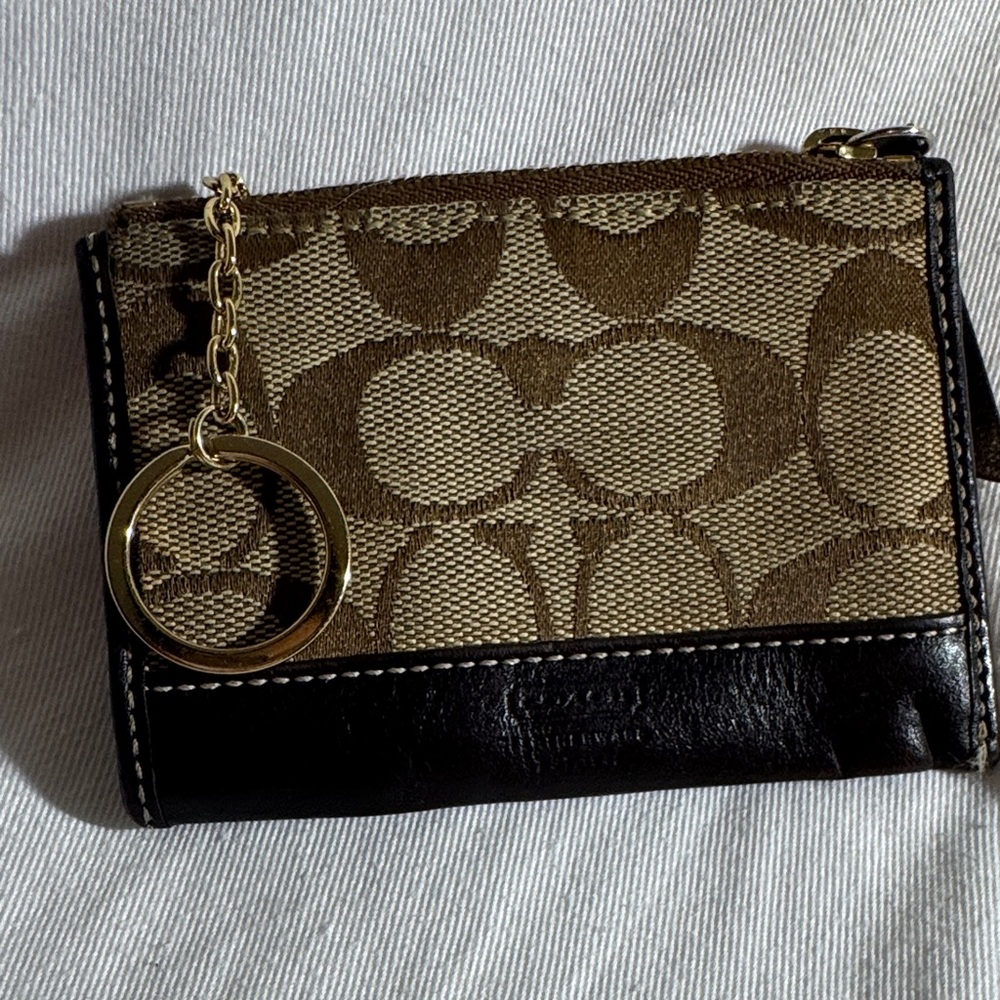 Coach Brown and Tan Key & Card Holder